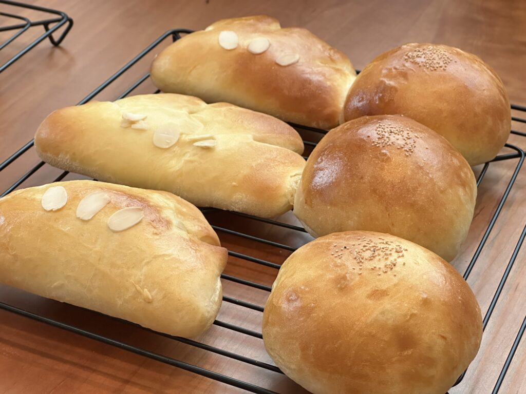 クリームパンとあんぱん
