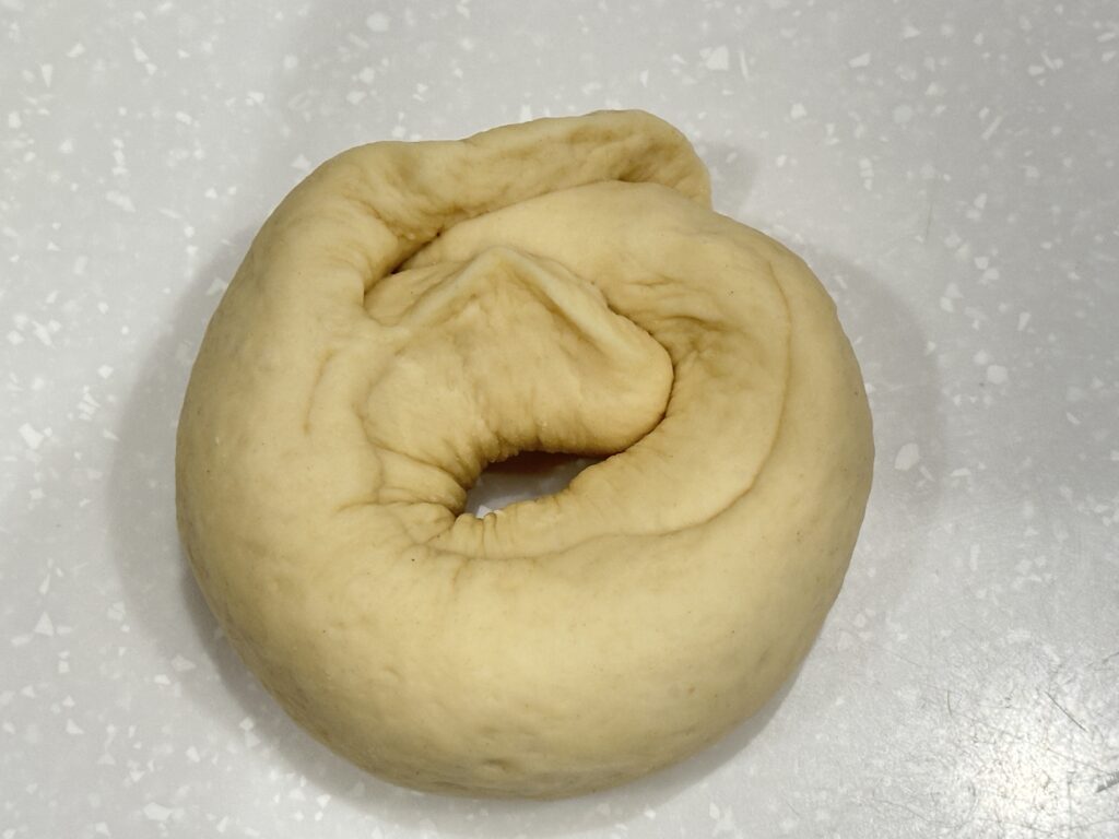 ベーグルの成形